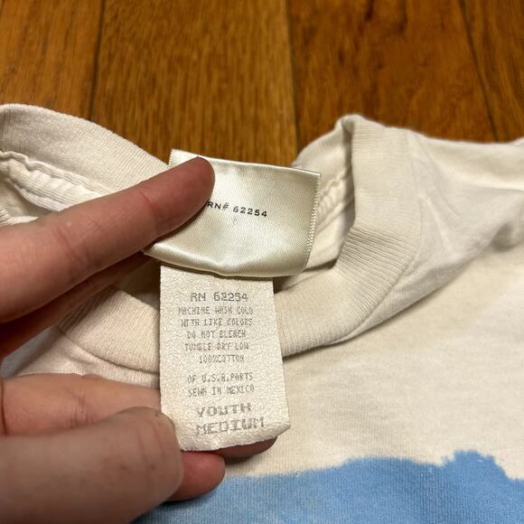 NSYNC Winterland Tag Tee Youth Size Medium Band Graphic Y2K Boy Band - Picture 5 of 5